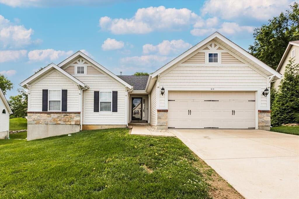 Property Photo:  614 Palisades View Drive  MO 63025 