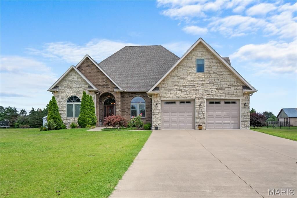 Property Photo:  108 Jennings Lane  MO 63801 