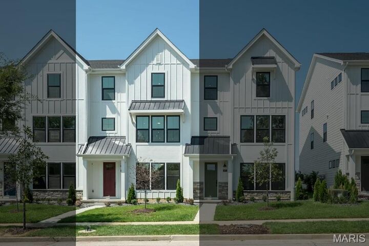 16534 Yellowwood Drive 48-302  Chesterfield MO 63017 photo
