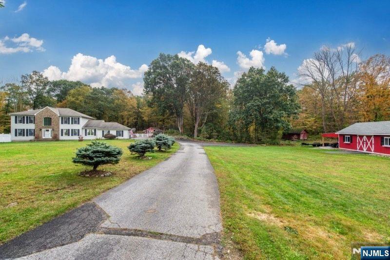 Property Photo:  106 Henderson Road  NJ 07460 