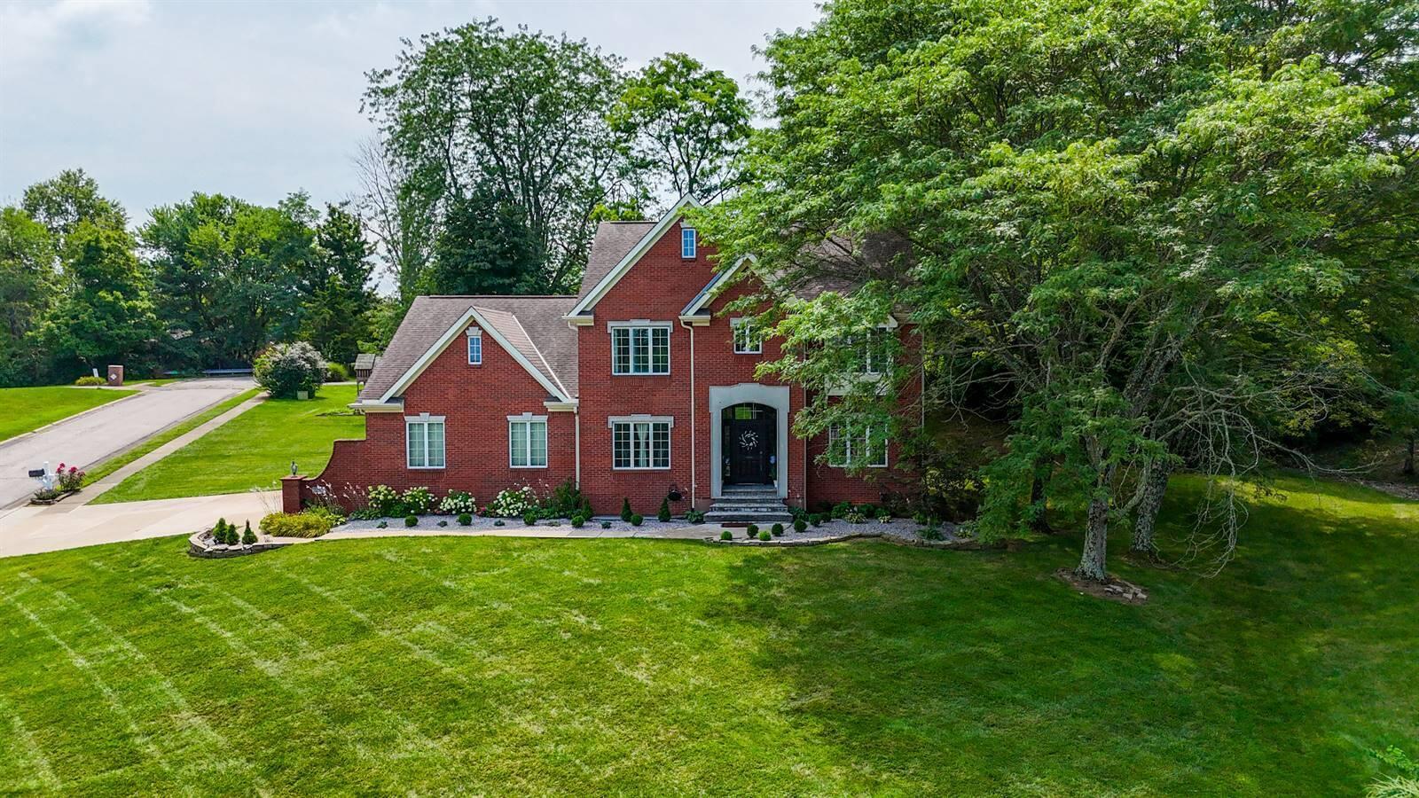 Property Photo: 1525 Trophy Court KY 41042
