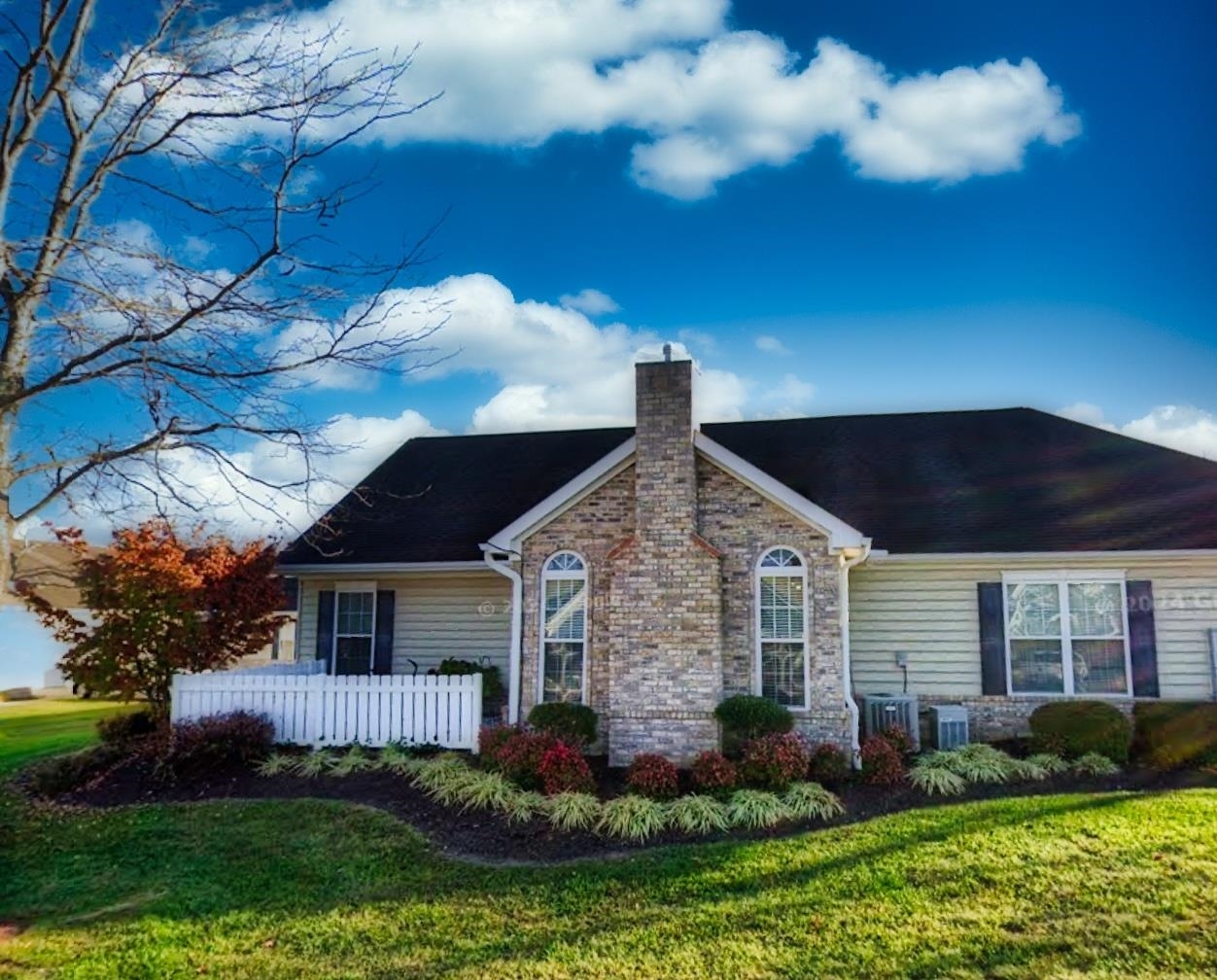 Property Photo: 14 Patriot Way VA 24073