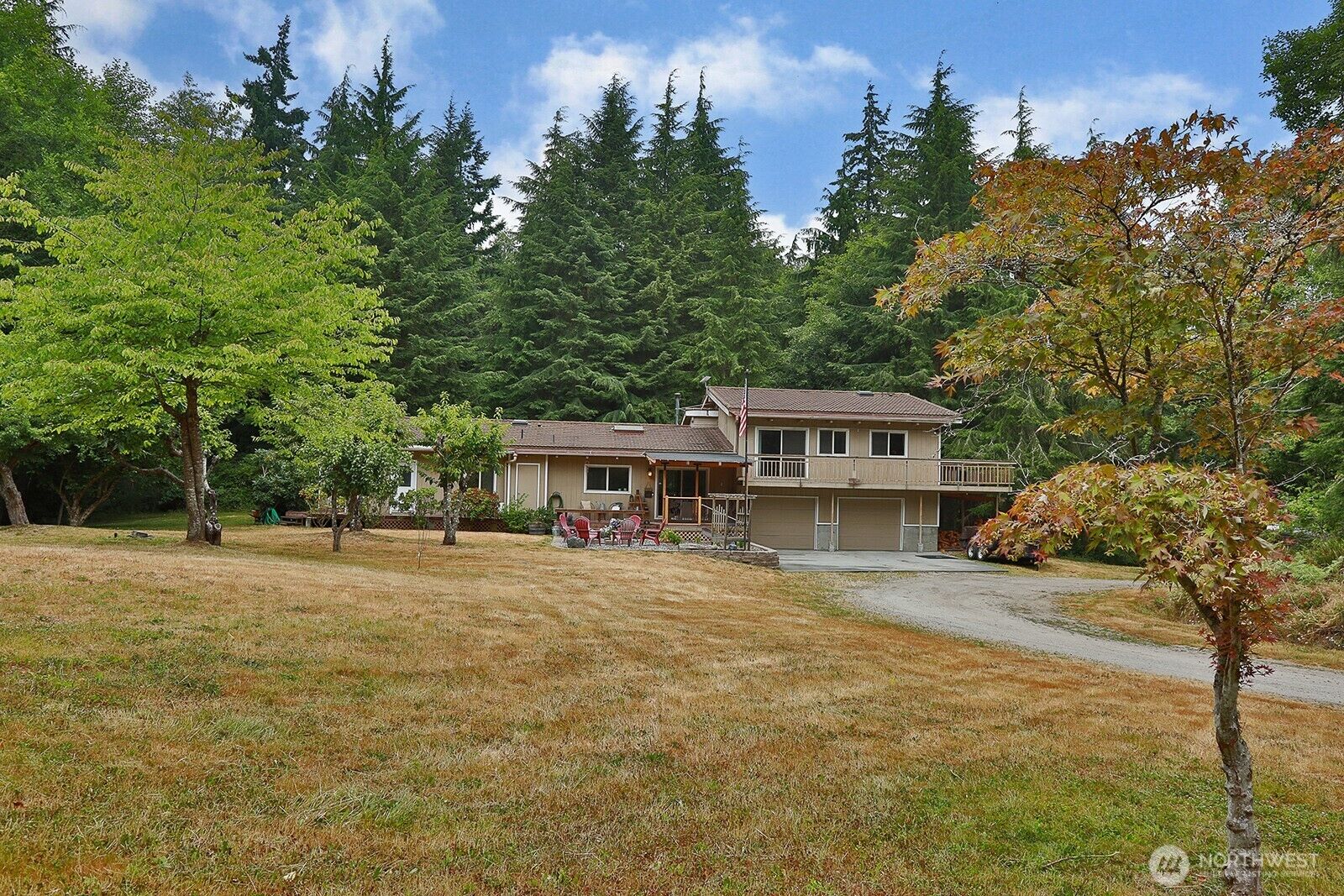 Property Photo:  875  Silver Cloud Lane  WA 98253 