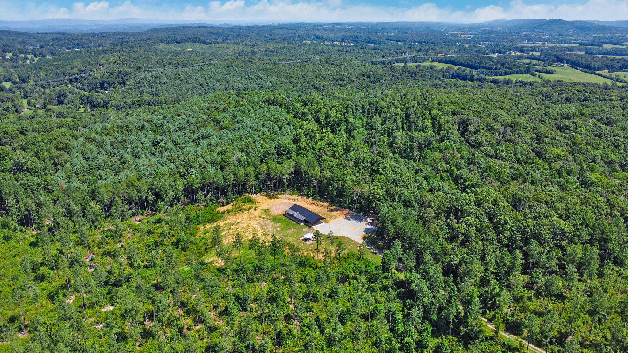 Property Photo: 670 Secret Hollow Lane TN 37880