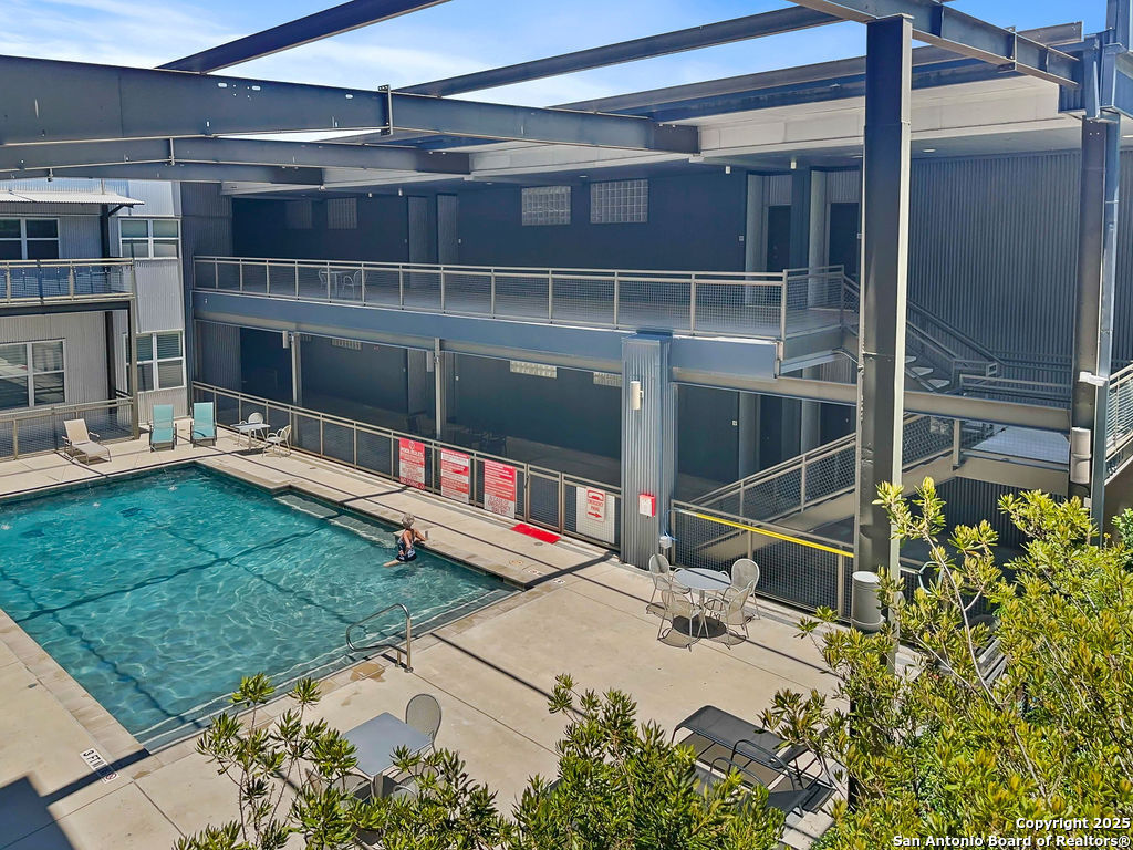 Property Photo: 831 S Flores 2207 TX 78204