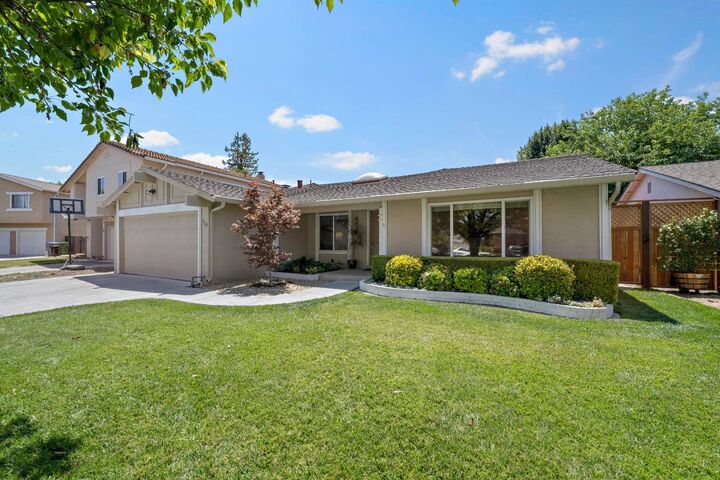 Property Photo:  708 Blackfoot Court  CA 95123 