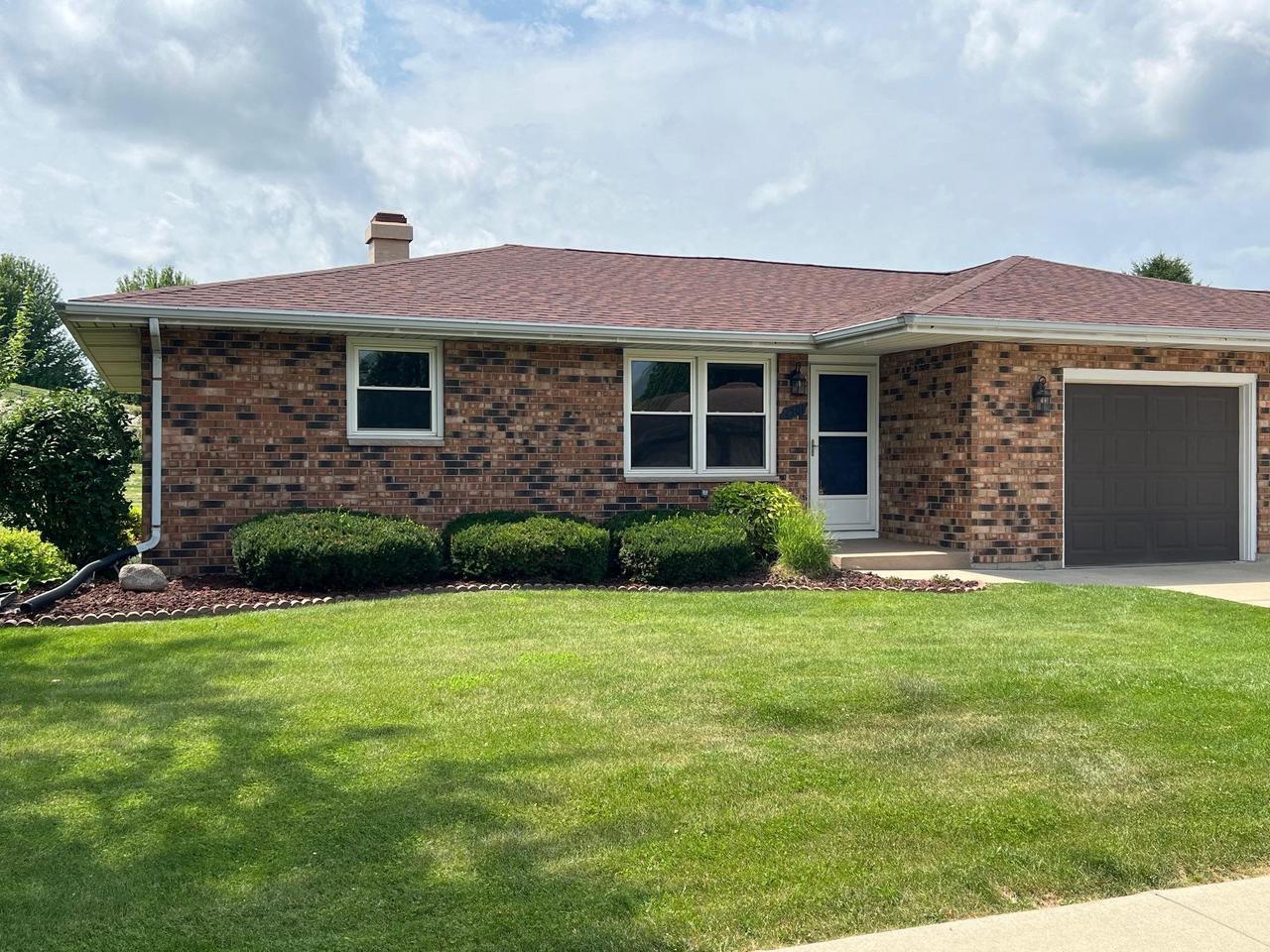 Property Photo:  2501 North Lexington Drive 2  WI 53545 