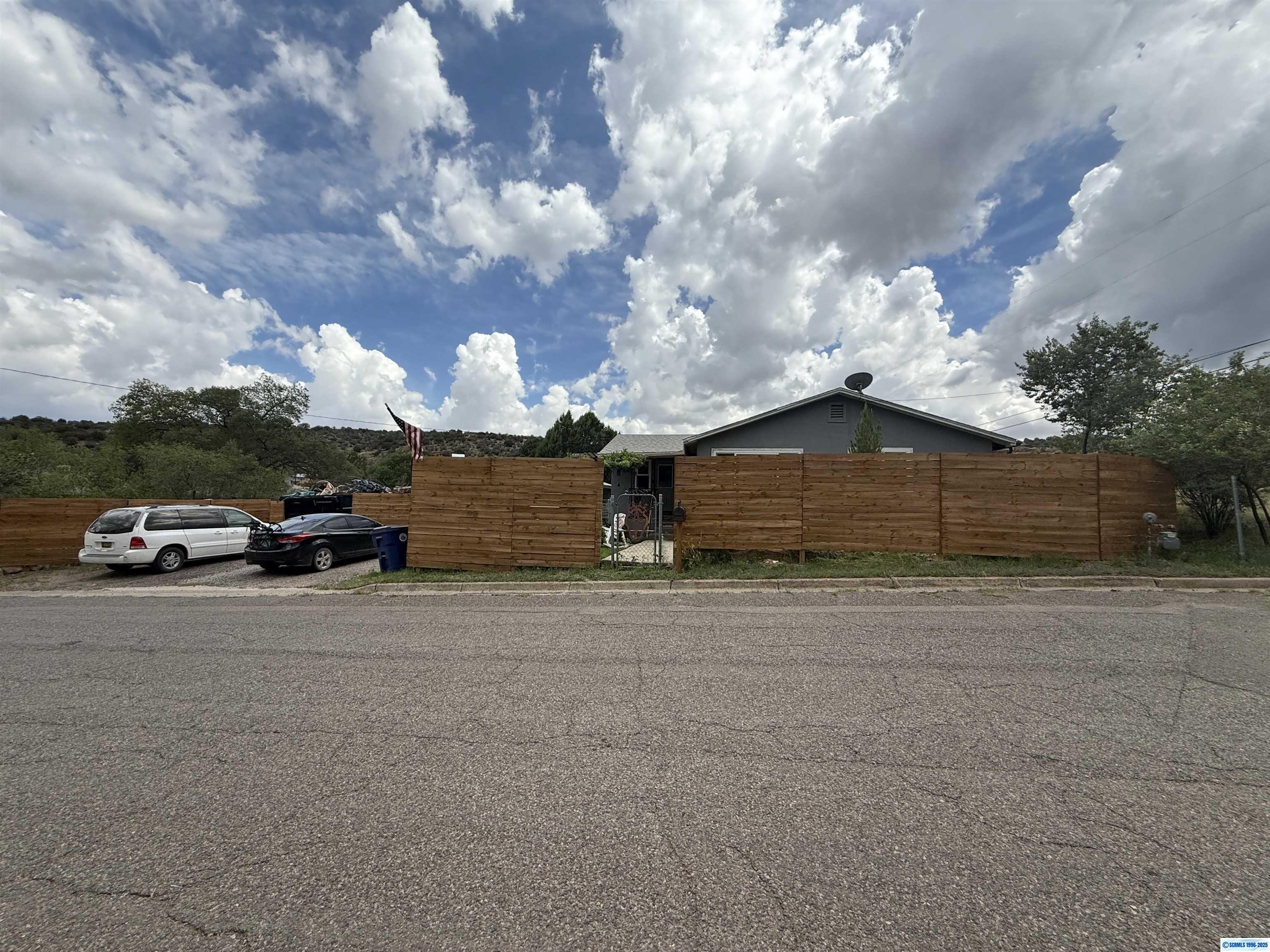 Property Photo:  1617 W Montana  NM 88061 