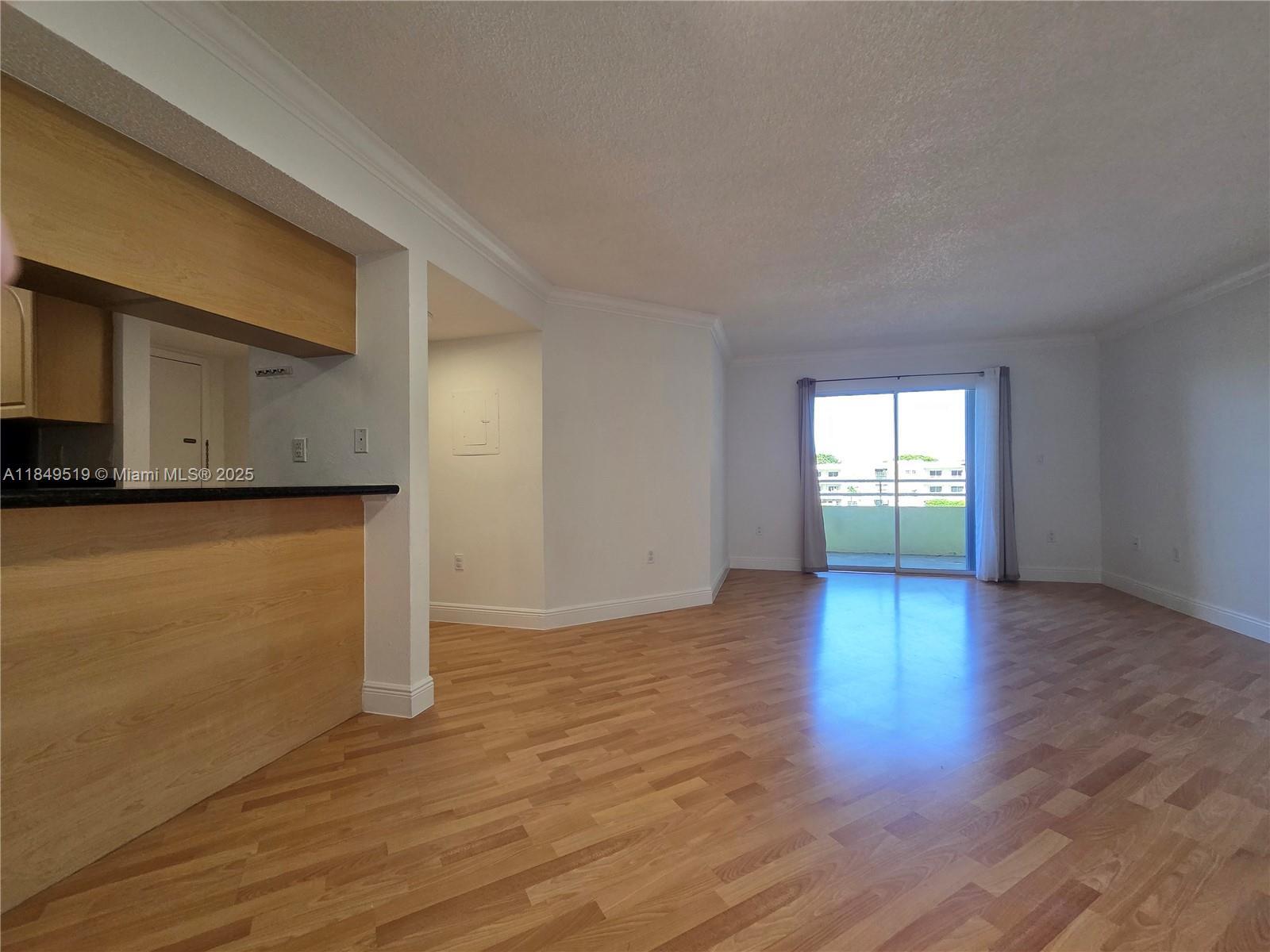 Property Photo:  10765 SW 108th Ave 305  FL 33176 