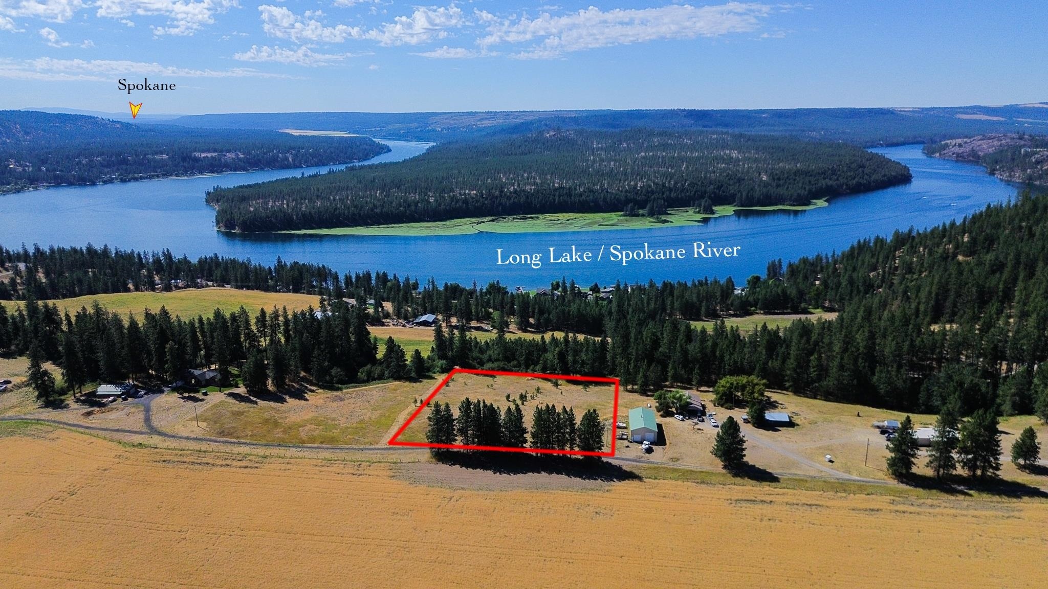 Property Photo: 5677 Riverview Ln WA 99006