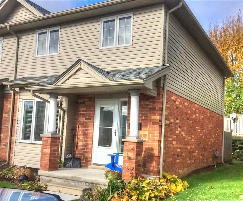 Property Photo: 1920 Marconi Boulevard 23 ON N5V 4X8