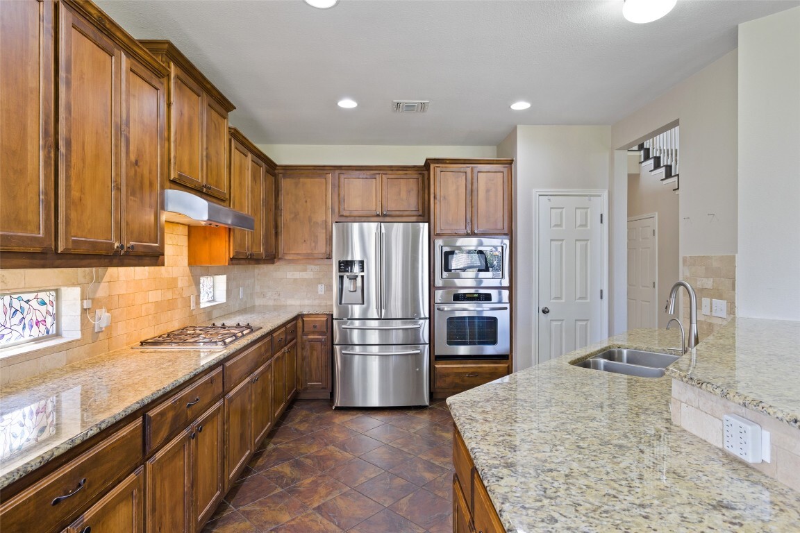Property Photo:  112 Latitude Lane  TX 78717 