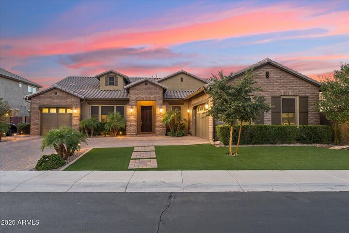 Property Photo:  3920 E Aloe Place  AZ 85286 