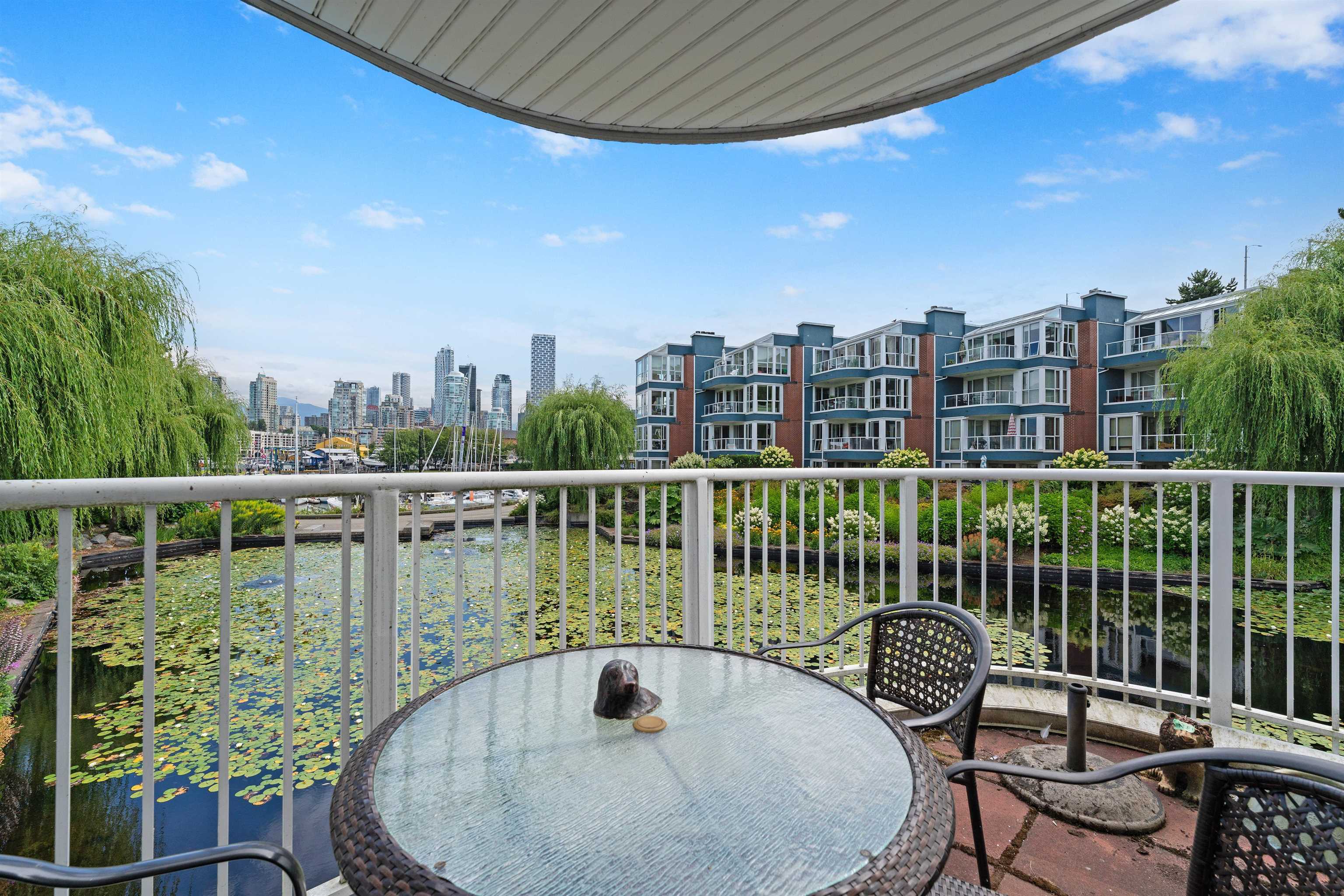 1525 Mariner Walk  Vancouver BC V6J 5A6 photo