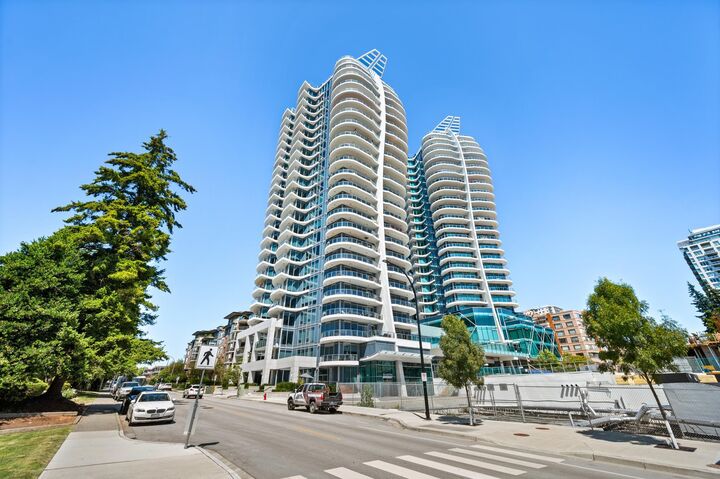 Property Photo: 1500 Martin Street 1601 BC V4B 0C2