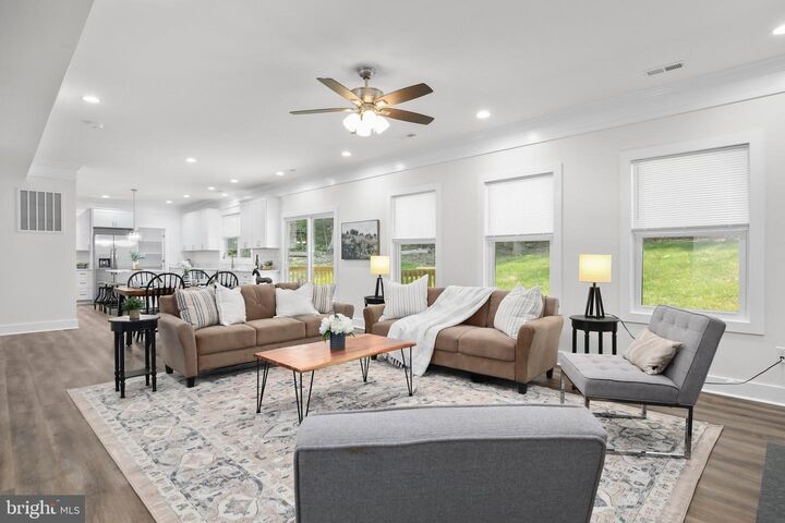 Property Photo:  10302 Laurel Ridge Way  VA 22408 