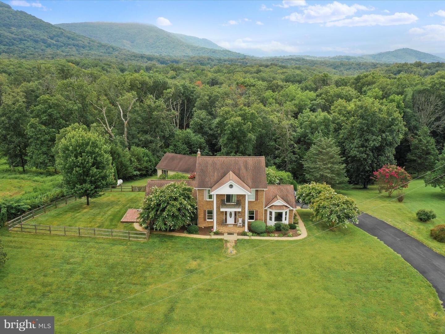 Property Photo: 237 Taylor Road VA 22630
