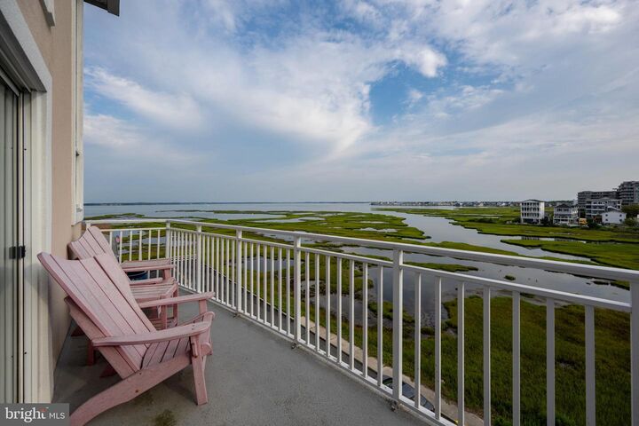 Property Photo: 111 76th Street 401 MD 21842