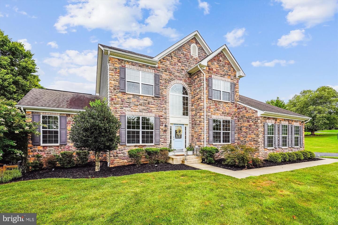 Property Photo: 12851 April Circle VA 20180