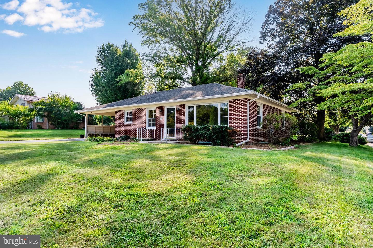 Property Photo: 500 Charles PA 17257