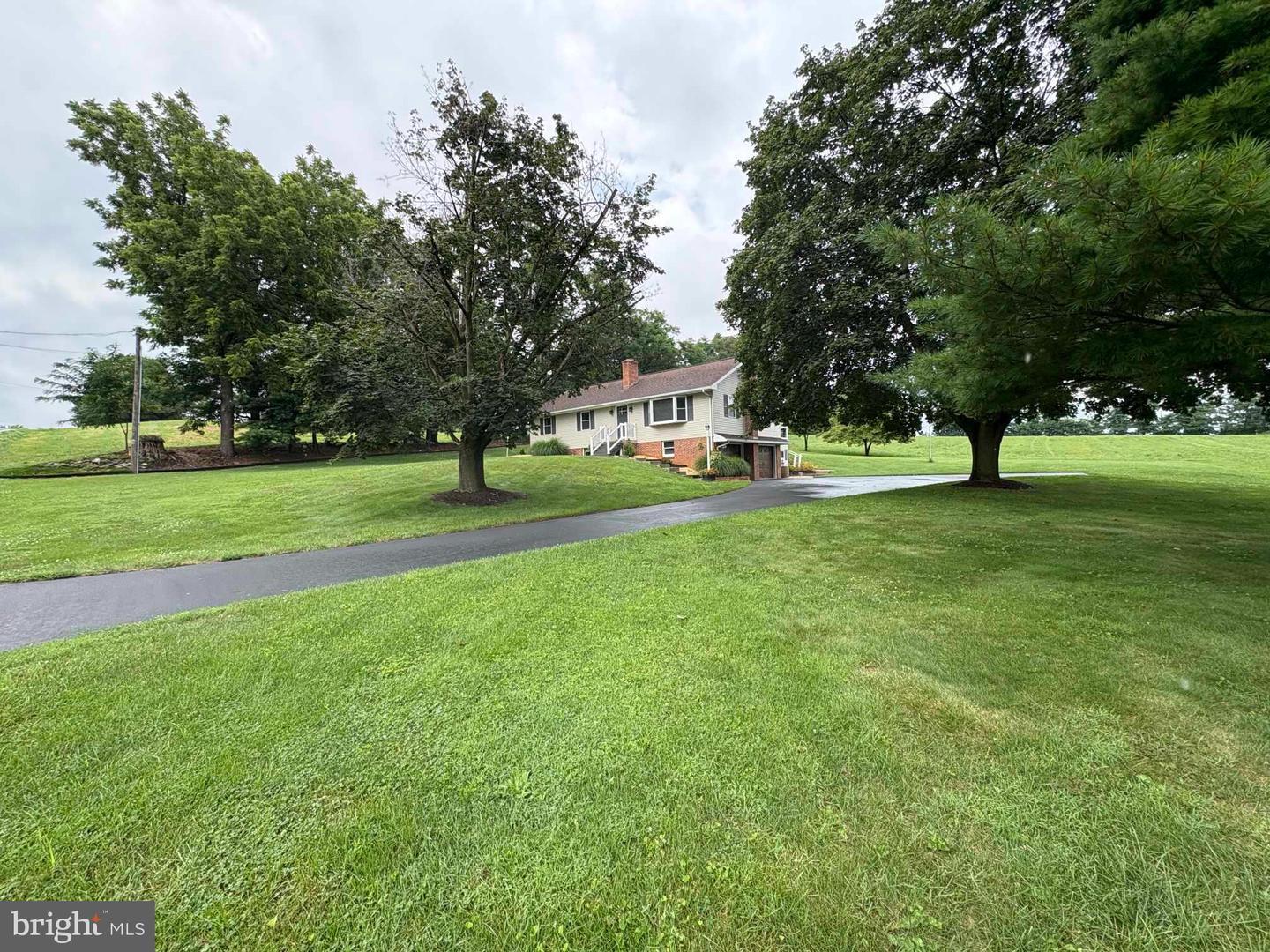 Property Photo:  107 N Colebrook Road  PA 17545 