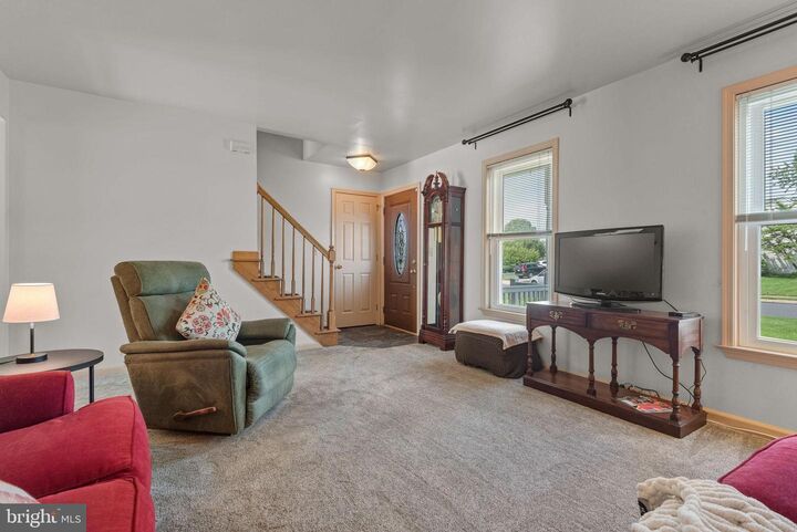 Property Photo: 65 Winding Way PA 17543