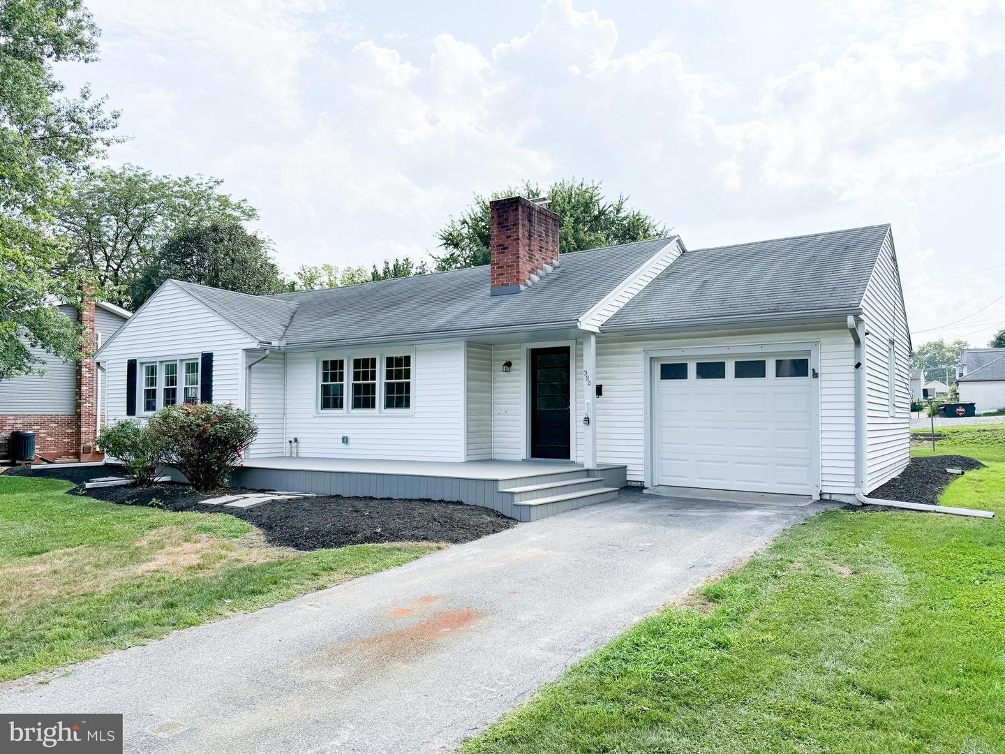 Property Photo:  324 Highlawn Avenue  PA 17022 