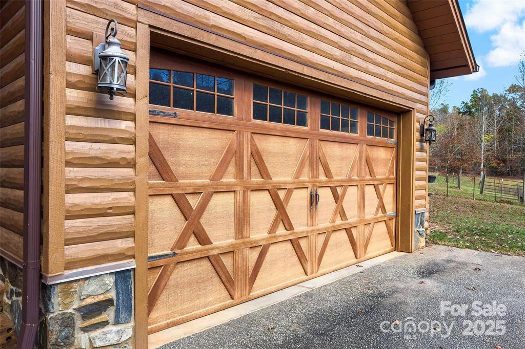 Property Photo:  163 Gypsy Mountain Road  NC 28752 