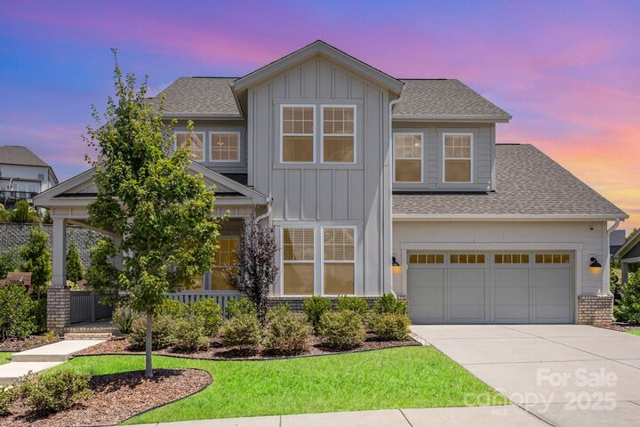 Property Photo:  528 Rock Skip Way  SC 29708 
