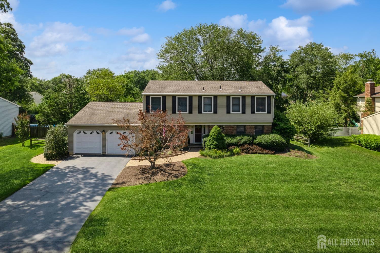 77 Parker Road  Plainsboro NJ 08536 photo