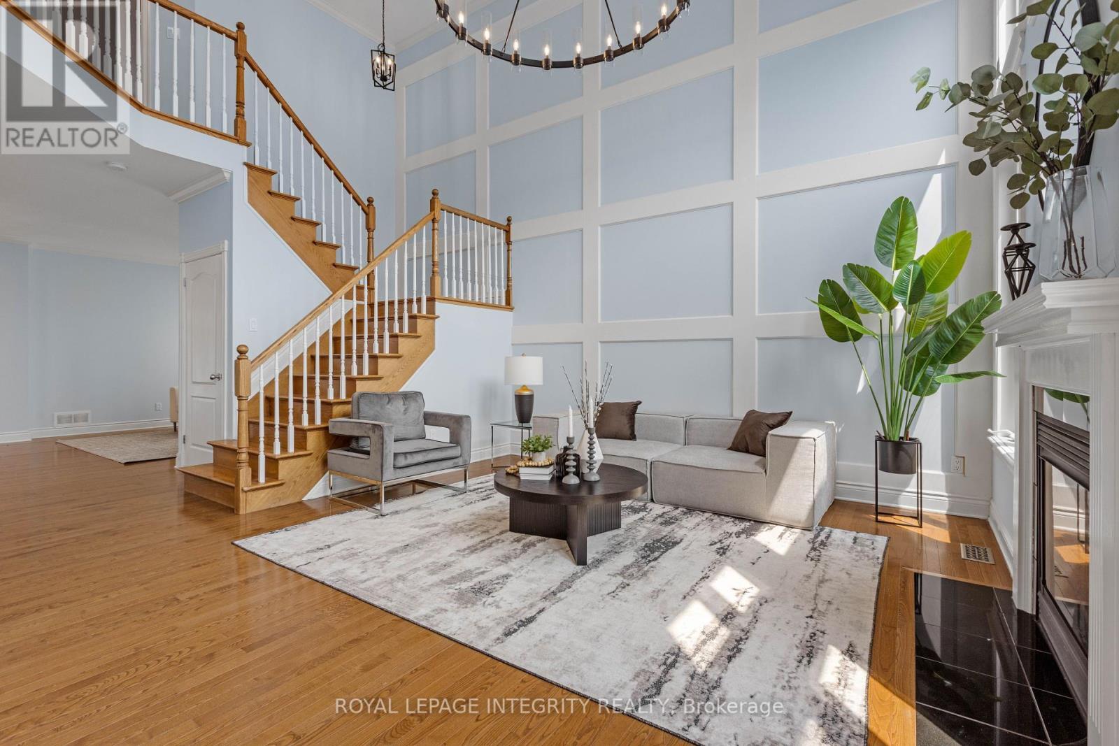 Property Photo:  87 Rodeo Drive  ON K2J 5K2 