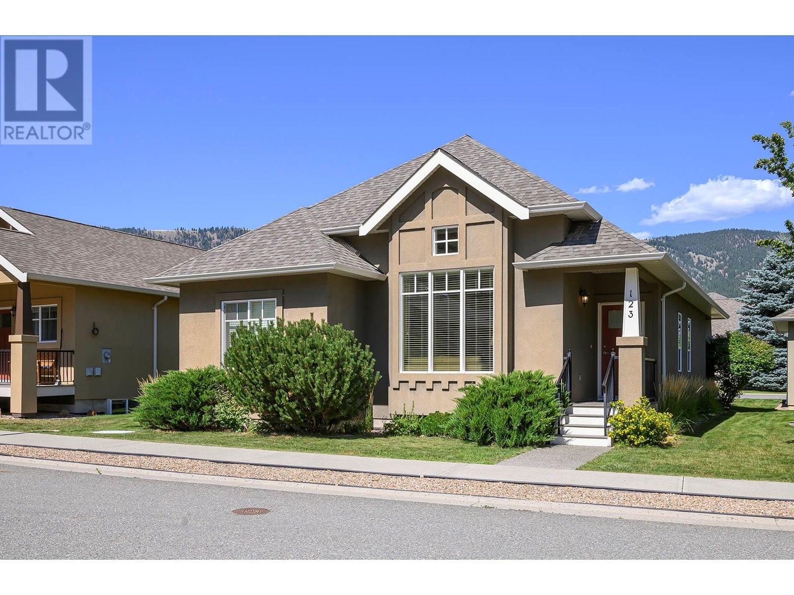 Property Photo: 2920 Valleyview Drive 123 BC V2C 0A8