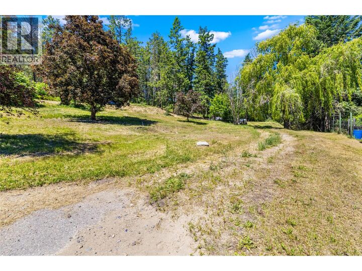 Photo de la propriété:  3930 3 Highway  BC V0B 1K0 