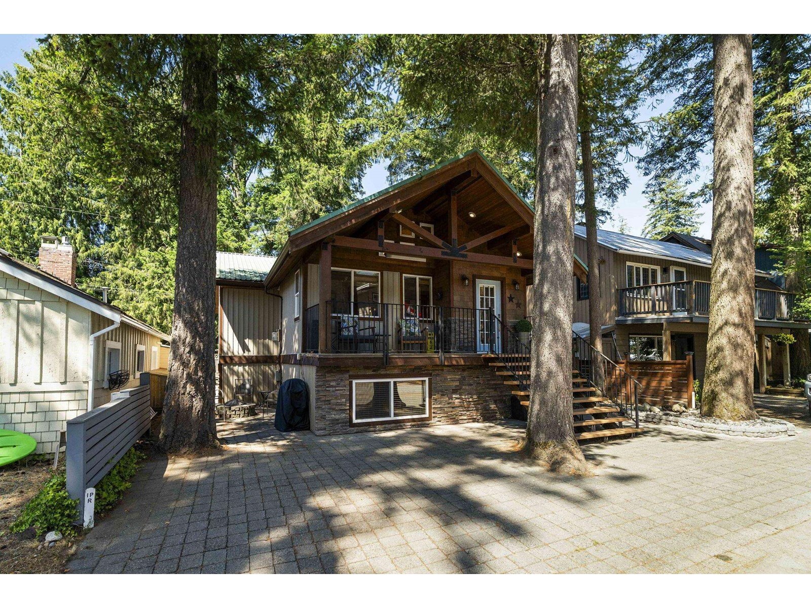 Property Photo: 311 Spruce Street BC V2R 4Y7