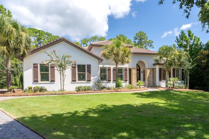 Property Photo: 3569 Preserve Drive FL 32550