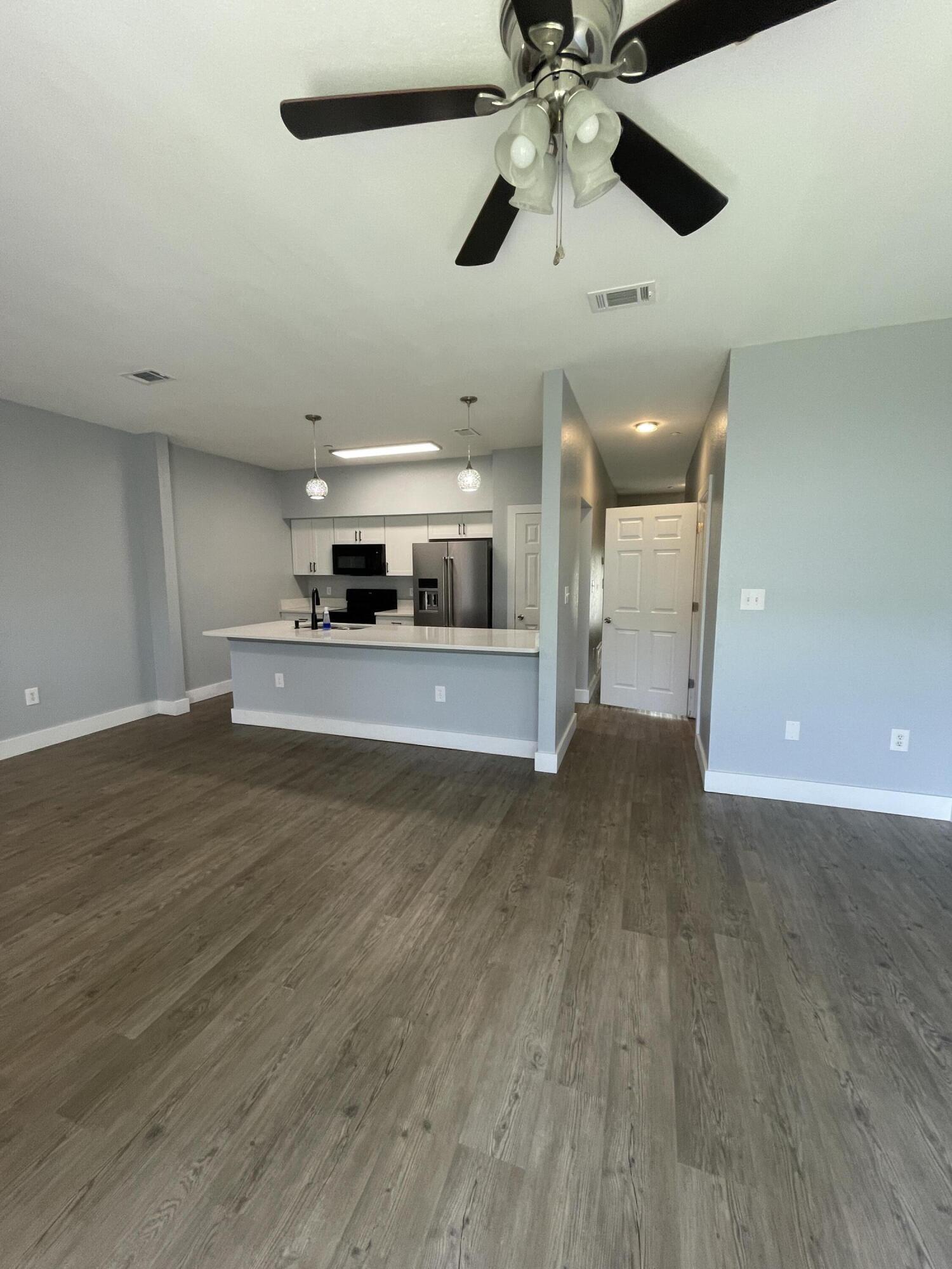 Property Photo: 1012 Anniston Court FL 32548