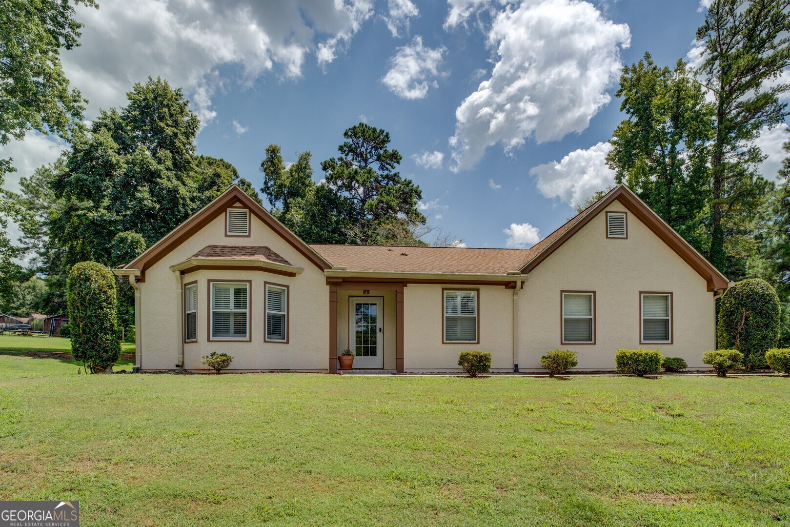 Property Photo: 4938 Lake Forest Drive GA 30094