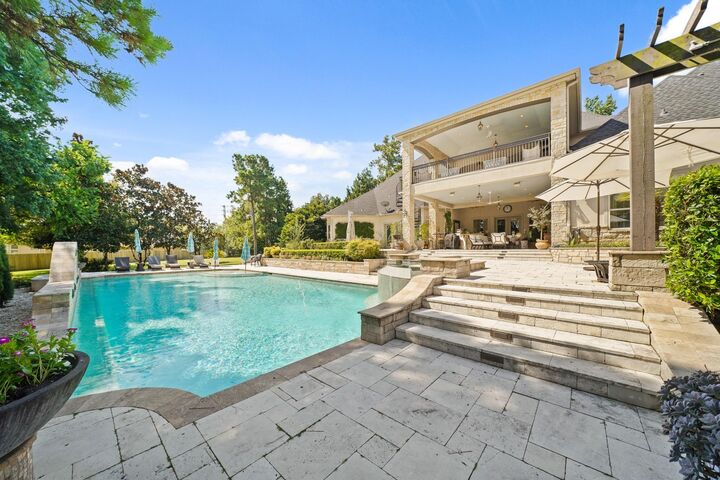 Property Photo: 6702 Star Ledge Court TX 77389