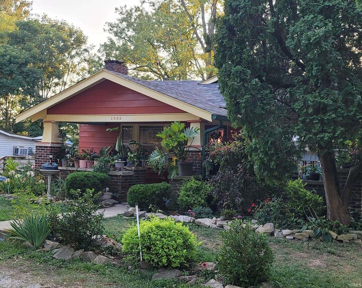 Property Photo: 1502 S College Avenue IN 47403-3502