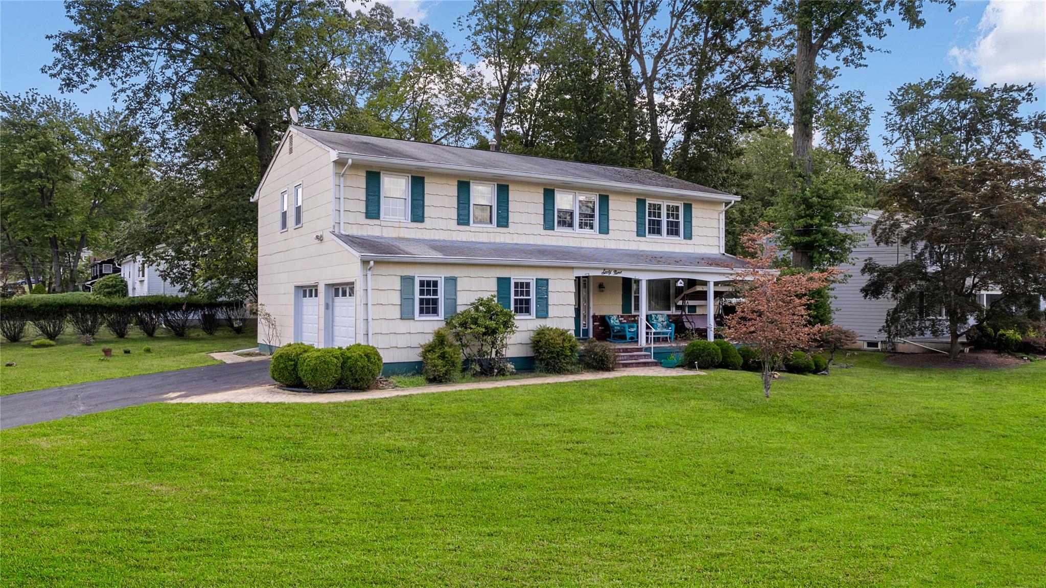 69 Musket Road  Tappan NY 10983 photo