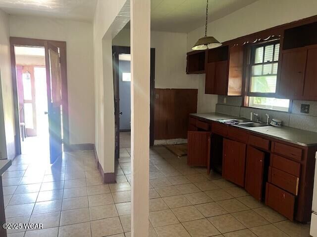 Property Photo:  530 E Franklin St. Street  OH 43326 