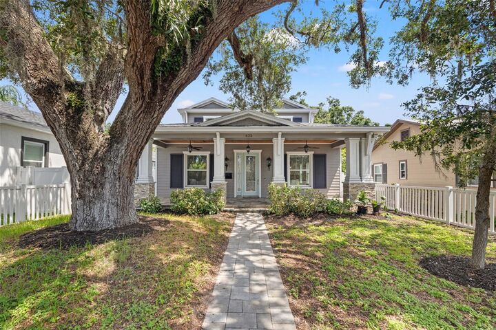 625 38th Avenue N  St Petersburg FL 33704 photo