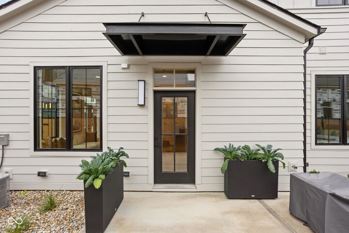 Property Photo:  1677 Ties Way  IN 46074 