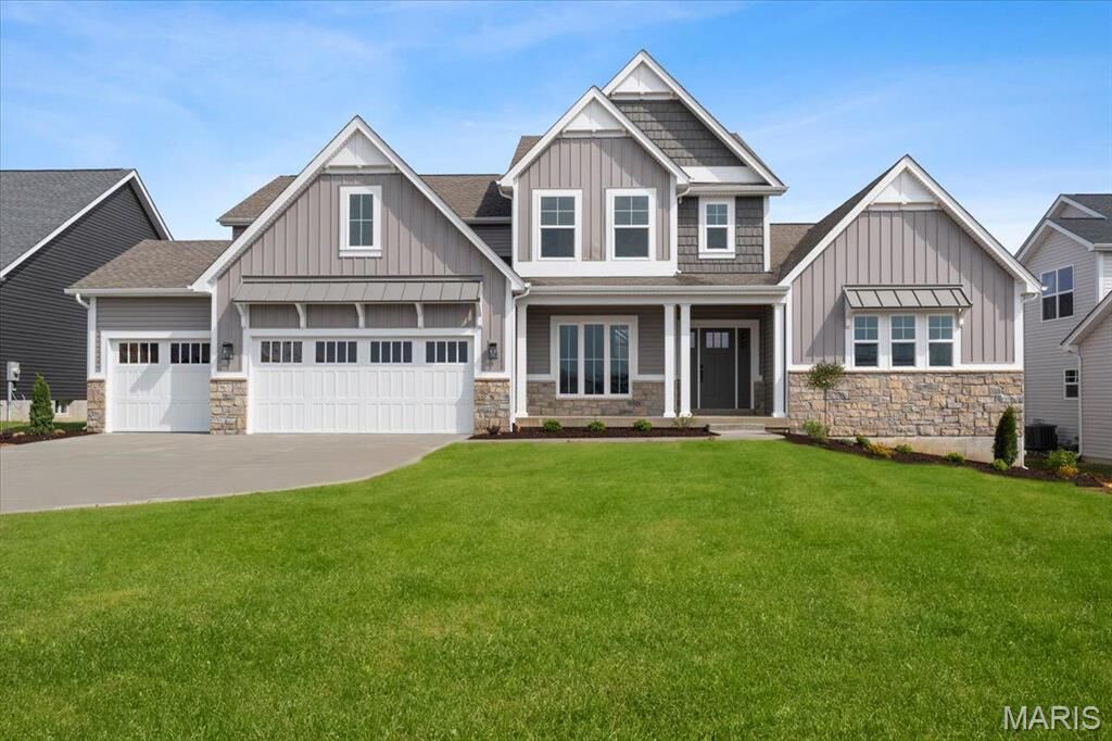 Property Photo: 5 Warchol Court MO 63368
