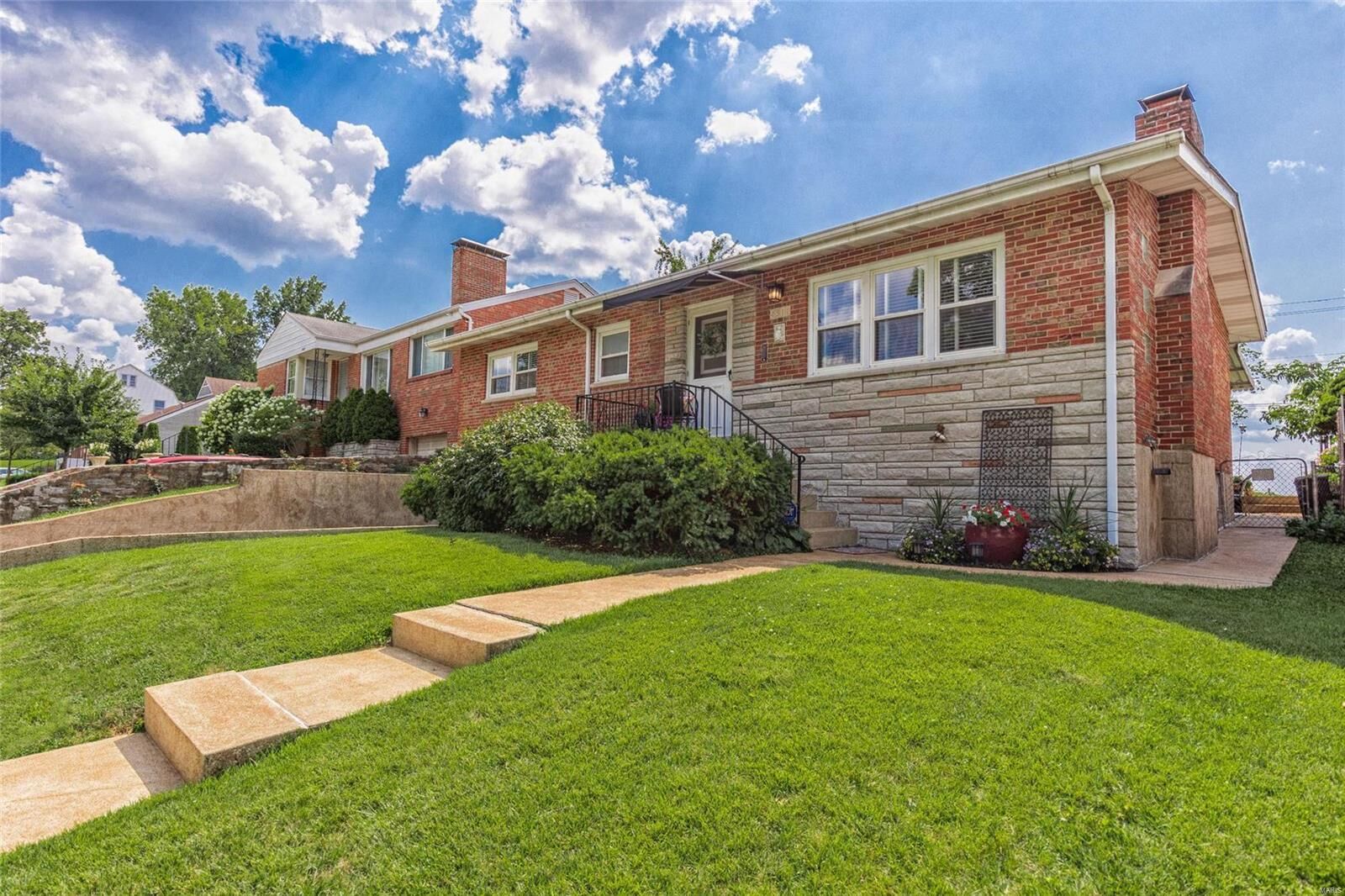 Property Photo:  4311 Sulphur Avenue  MO 63109 