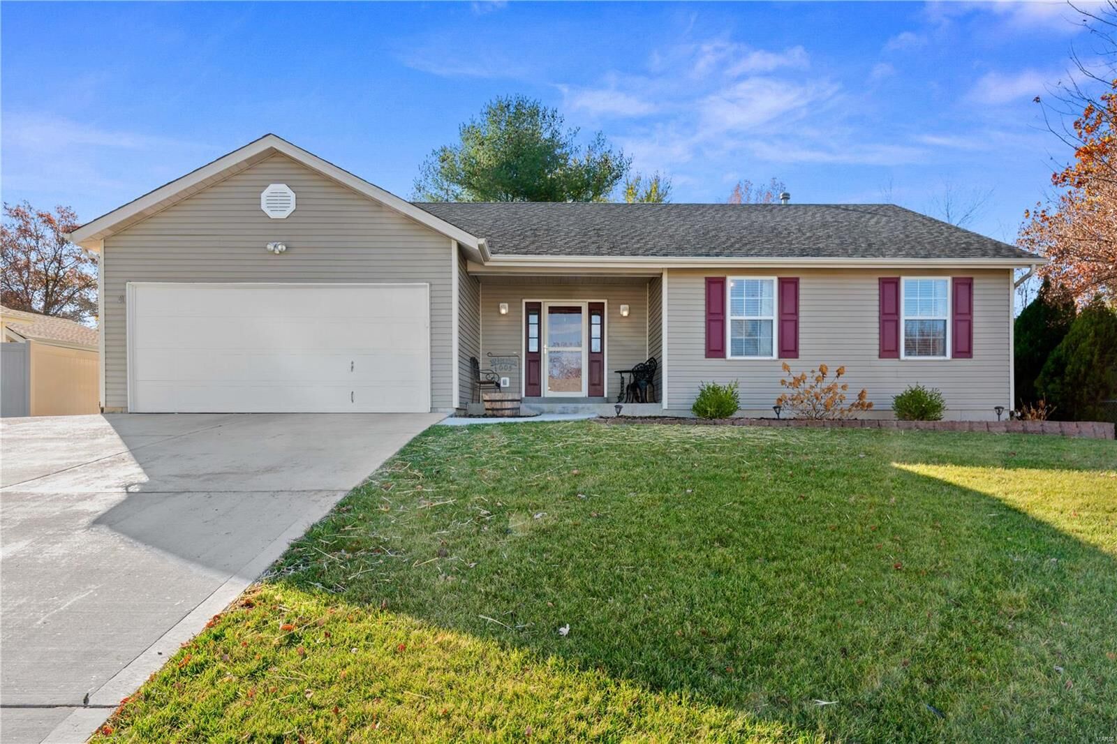 Property Photo: 1005 Haversham Court MO 63304