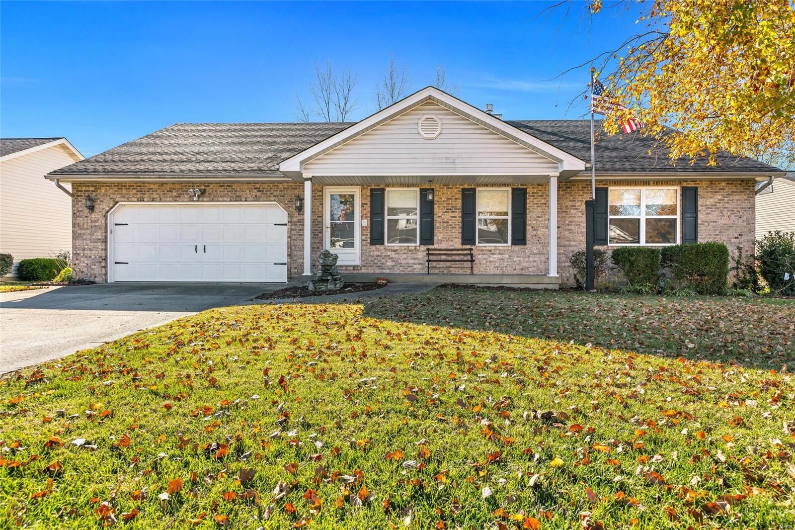 Property Photo:  466 Mary Drive  IL 62298 