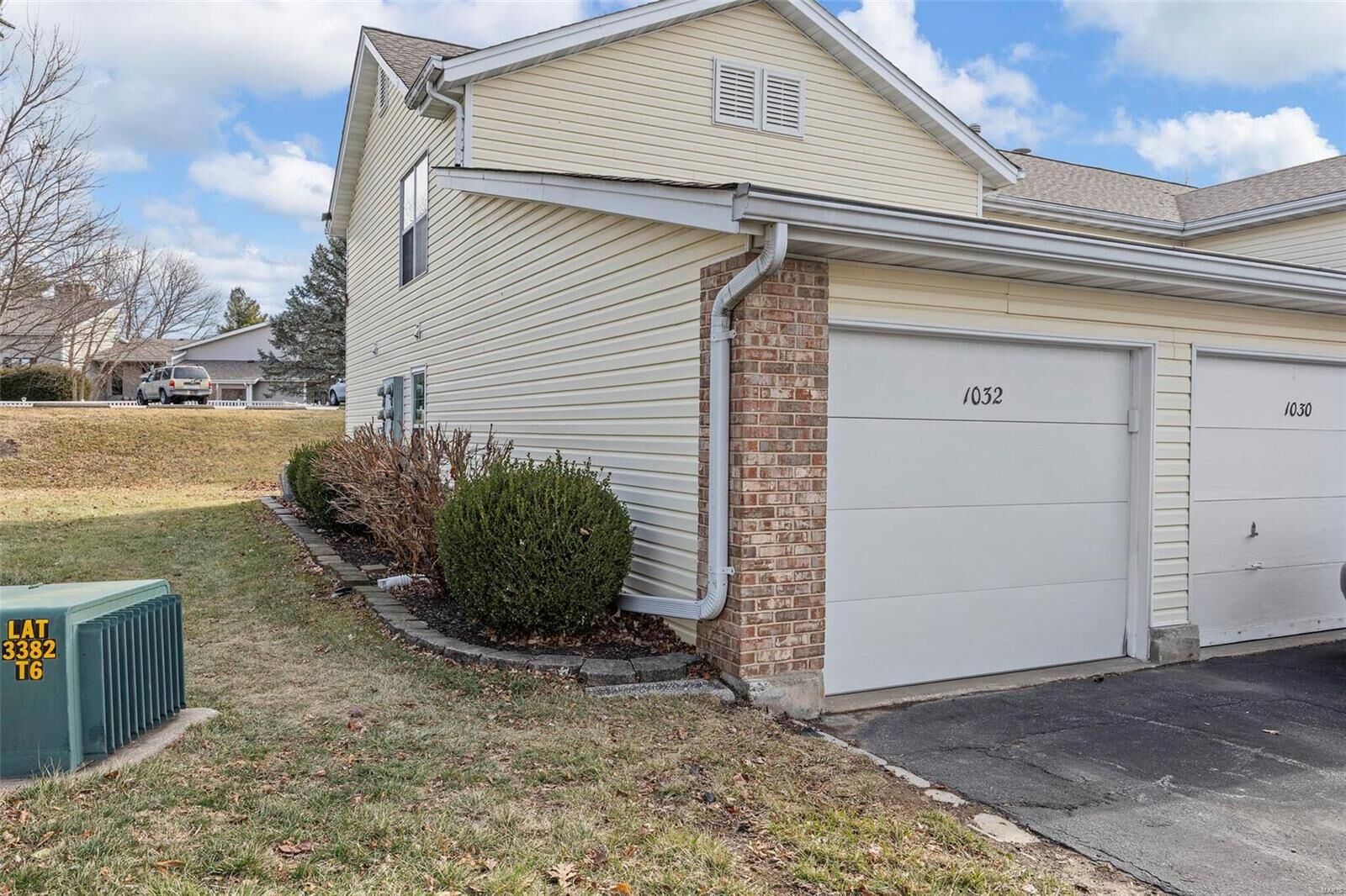 Property Photo: 1032 Windstream Drive 9 MO 63376