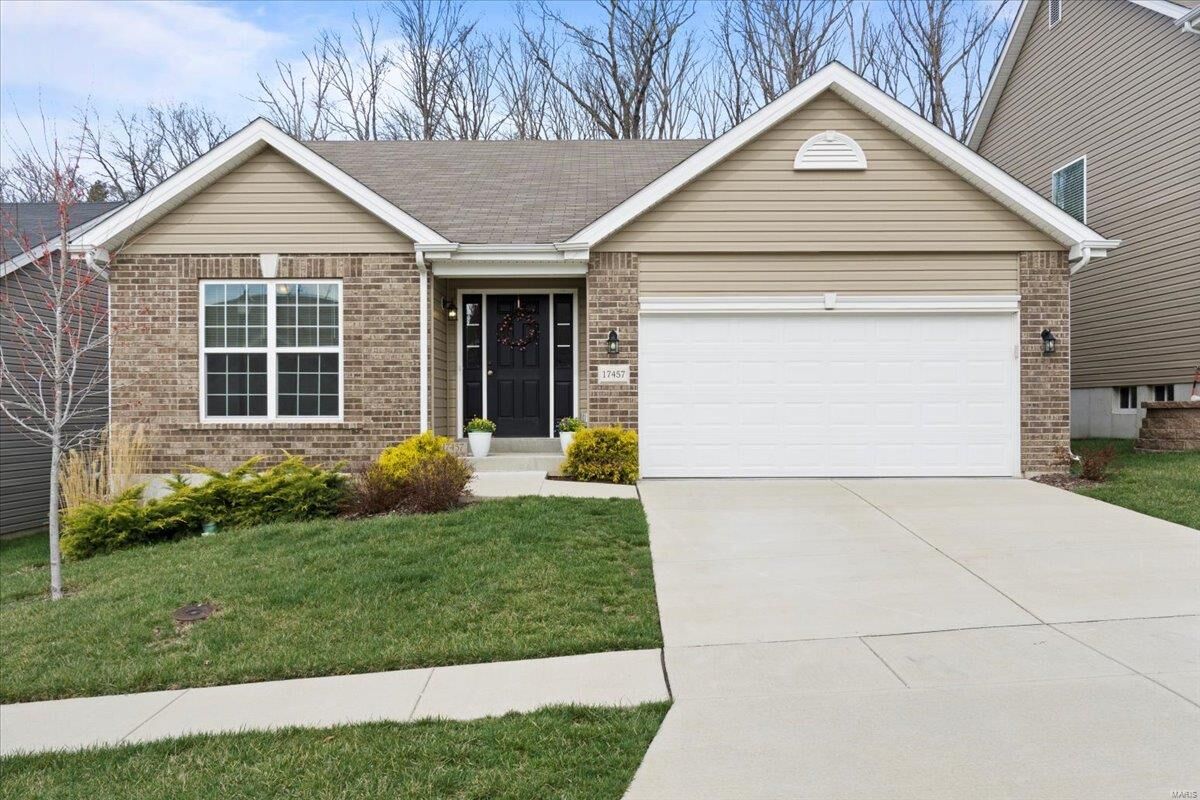 Property Photo: 17457 Wyman Ridge Drive MO 63025