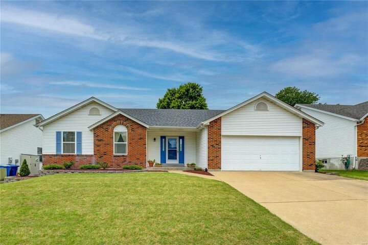 1722 Wild Goose Run  St Charles MO 63303 photo
